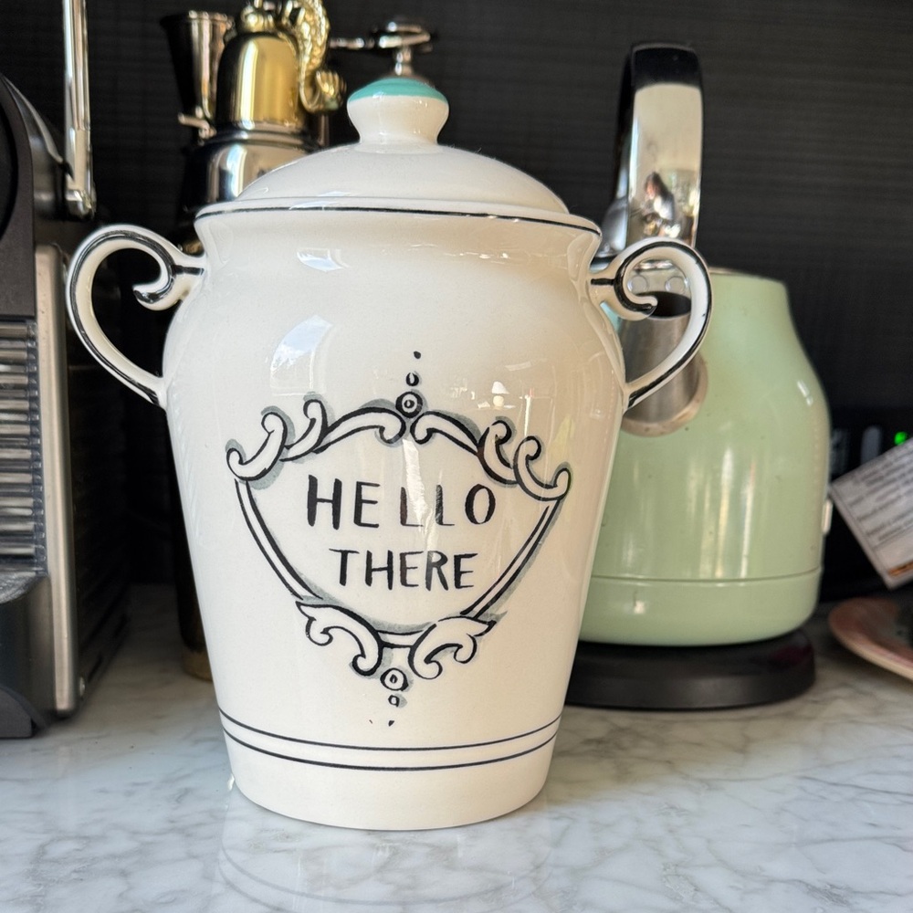 Cream Ceramic Vase with Lid